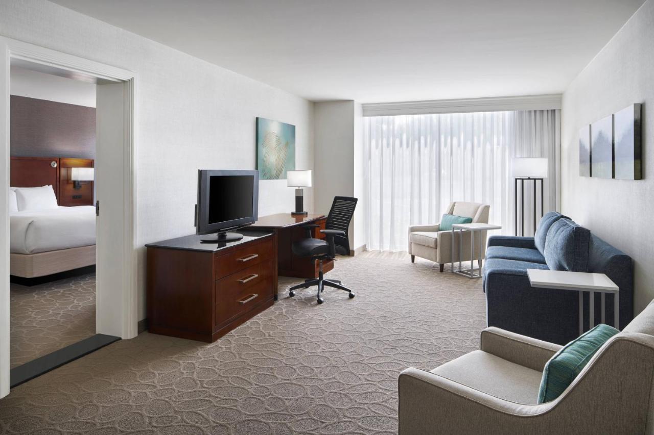 Delta Hotels By Marriott Chesapeake Norfolk Экстерьер фото