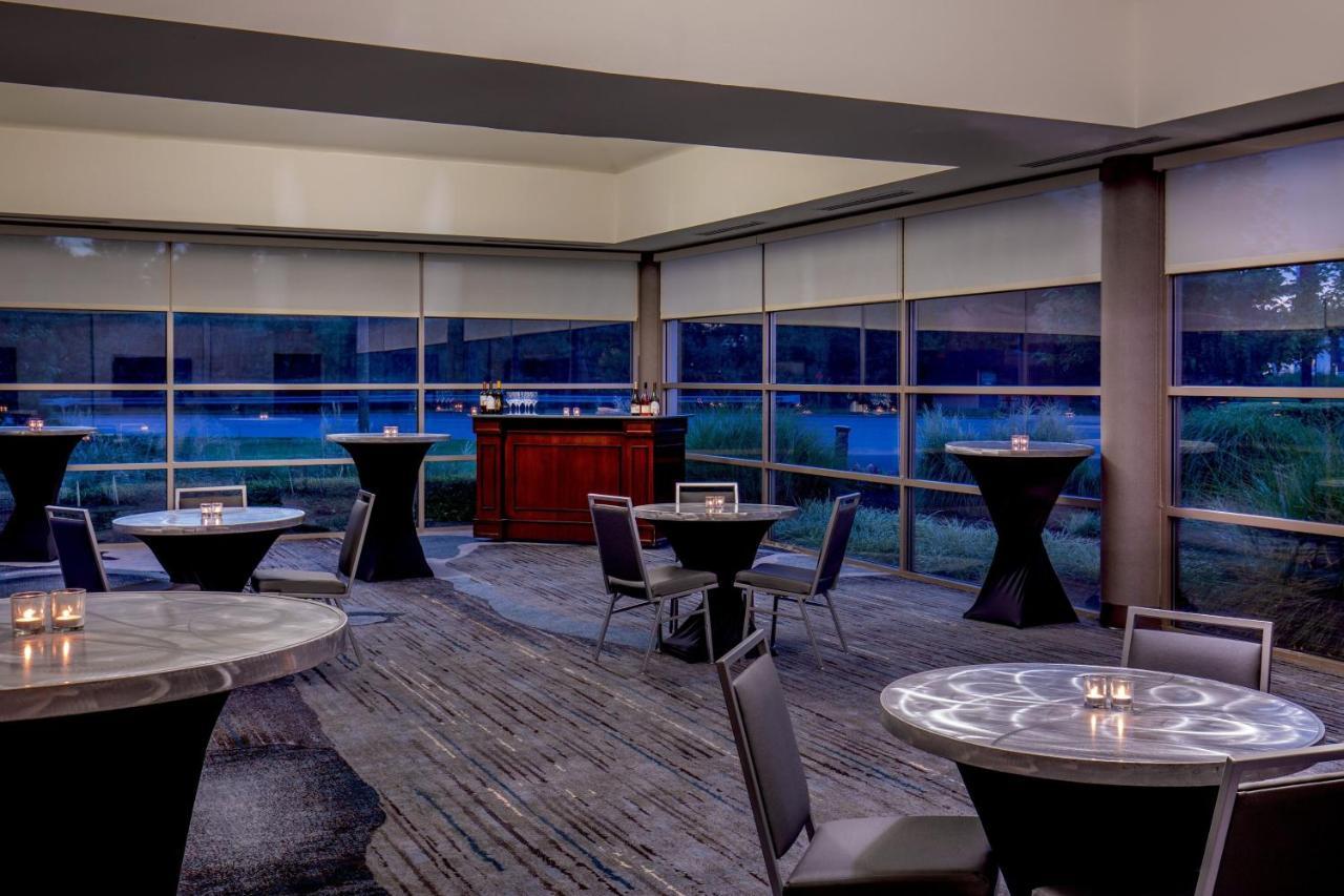 Delta Hotels By Marriott Chesapeake Norfolk Экстерьер фото