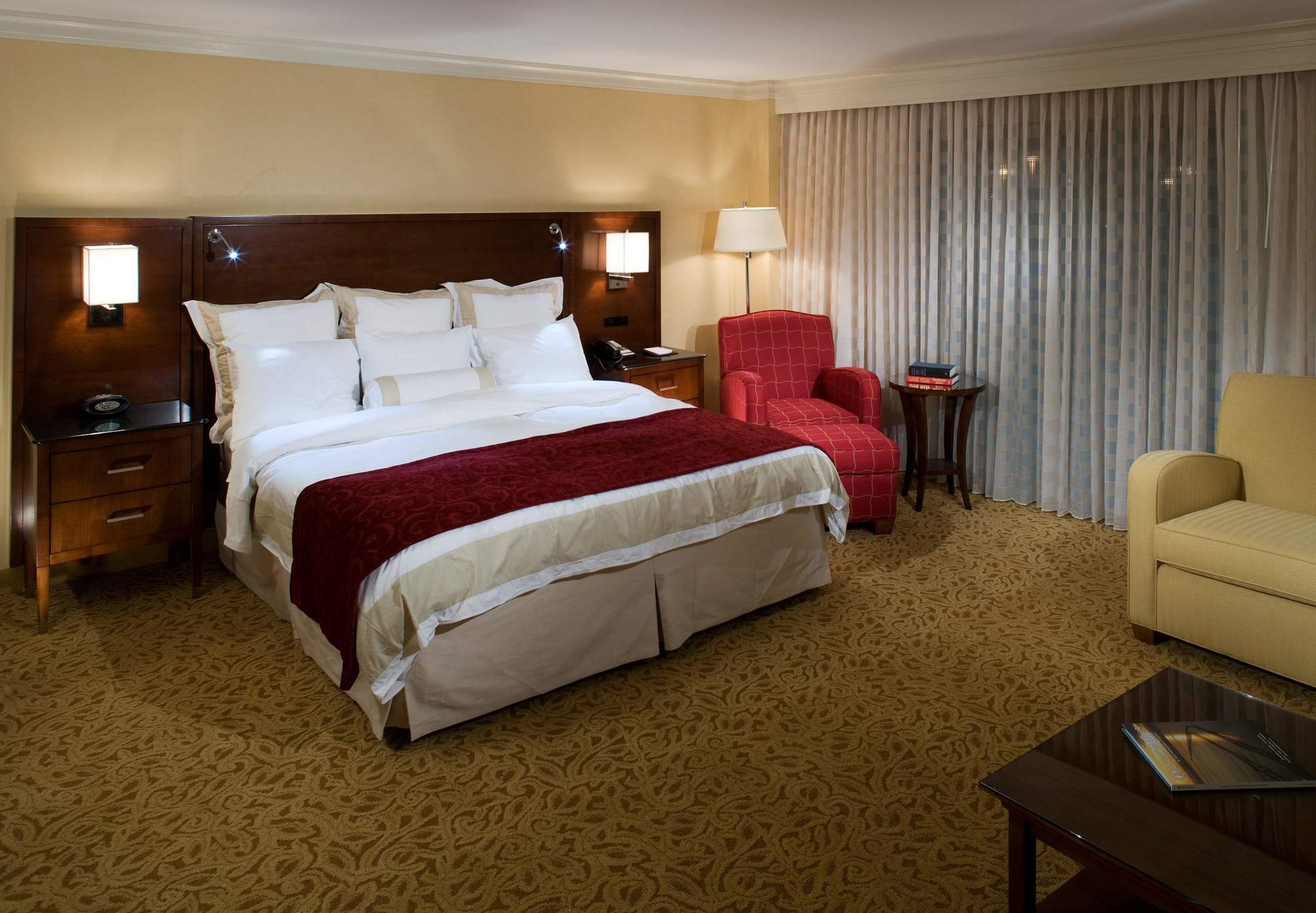 Delta Hotels By Marriott Chesapeake Norfolk Номер фото