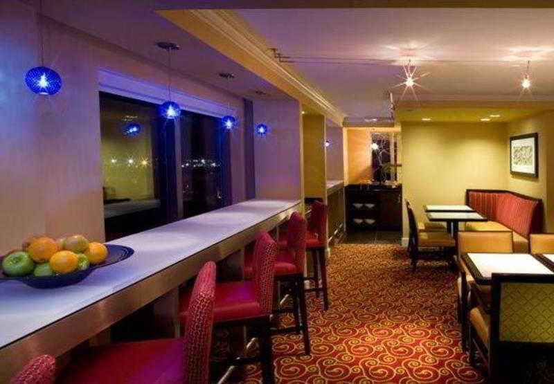 Delta Hotels By Marriott Chesapeake Norfolk Экстерьер фото
