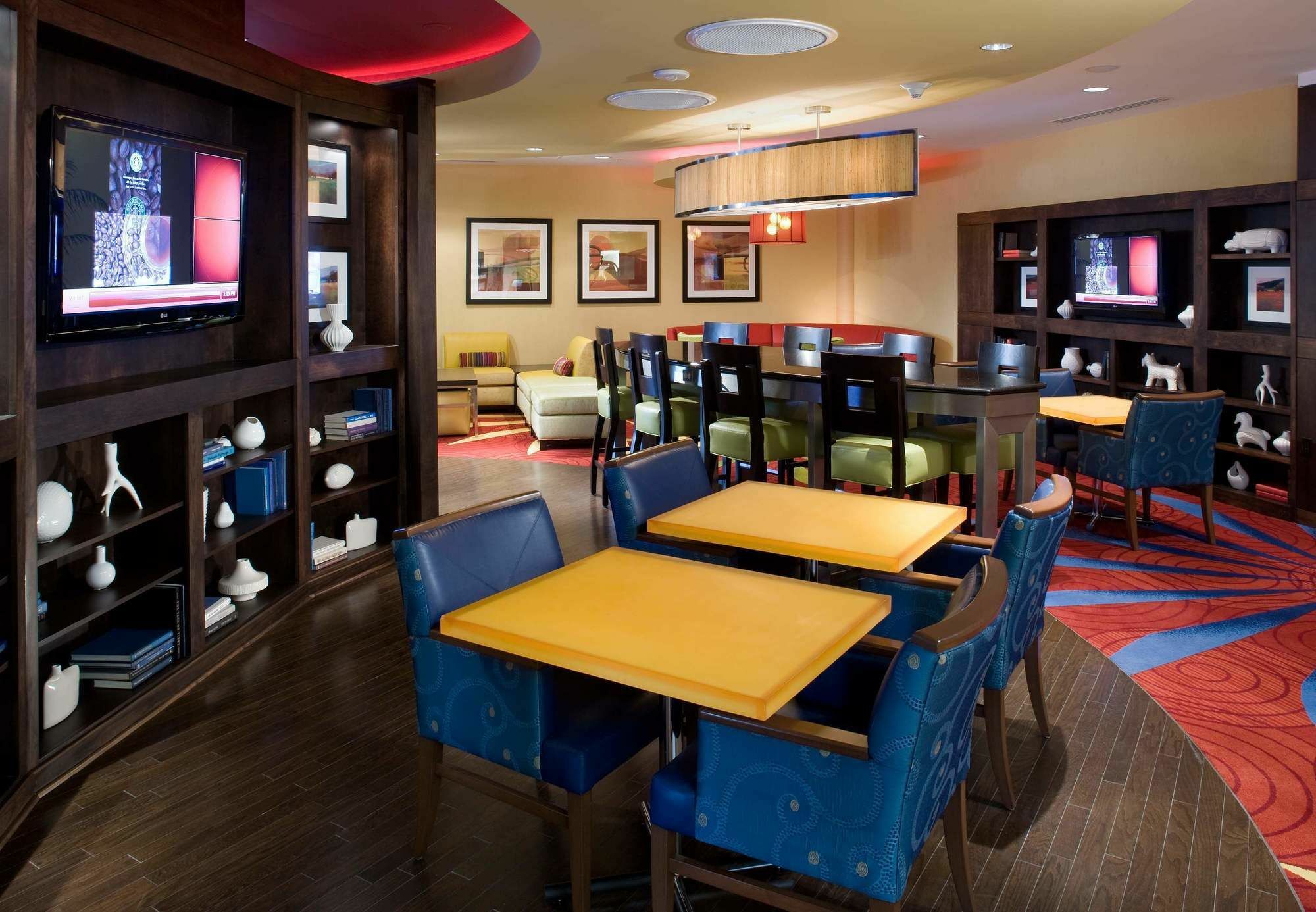 Delta Hotels By Marriott Chesapeake Norfolk Экстерьер фото