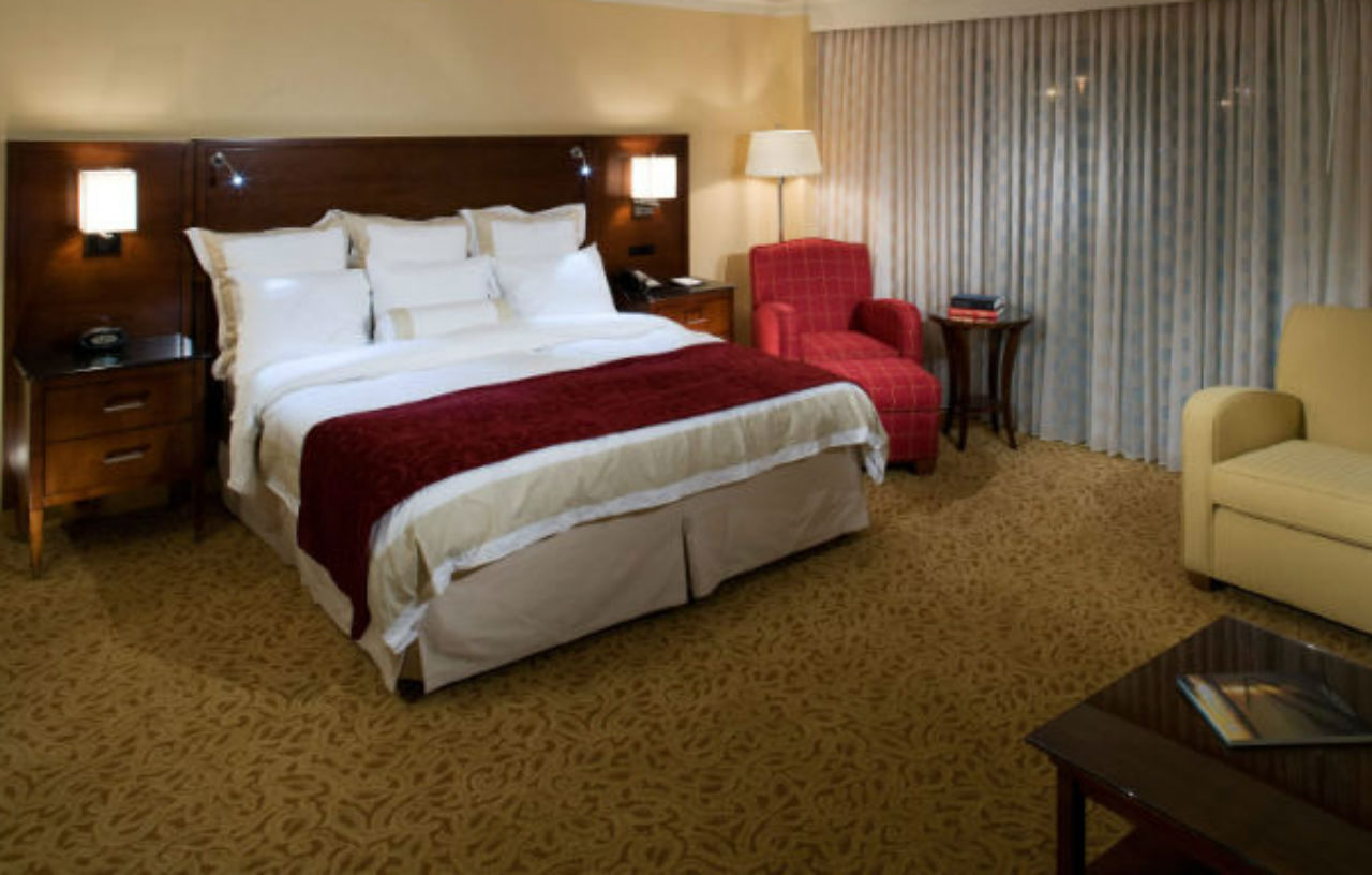 Delta Hotels By Marriott Chesapeake Norfolk Экстерьер фото